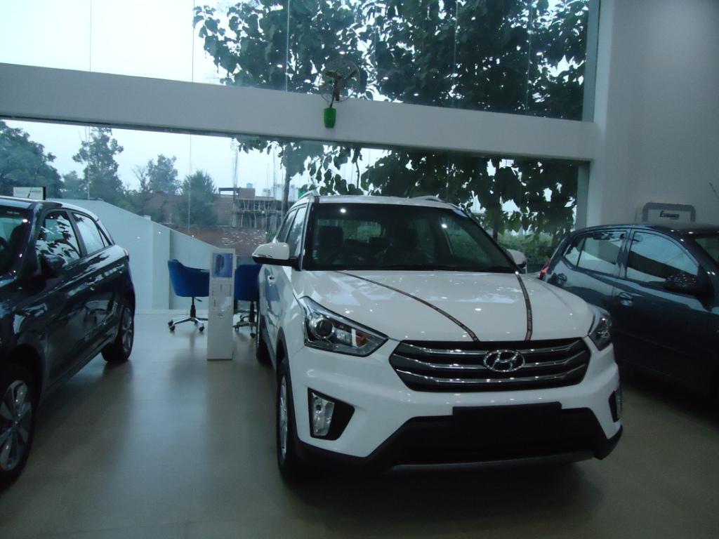 Hyundai Gallery